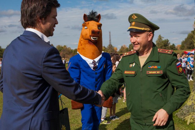 Немного оружейного юмора