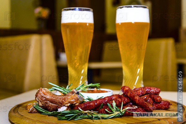 Сосиски из свинины исключены из меню немецкого общепита, чтобы не оскорблять мусульман