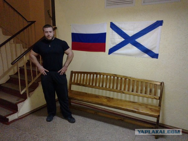 17-летний школьник на уроке