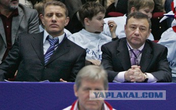 Россияне живут в два раза лучше, чем работают