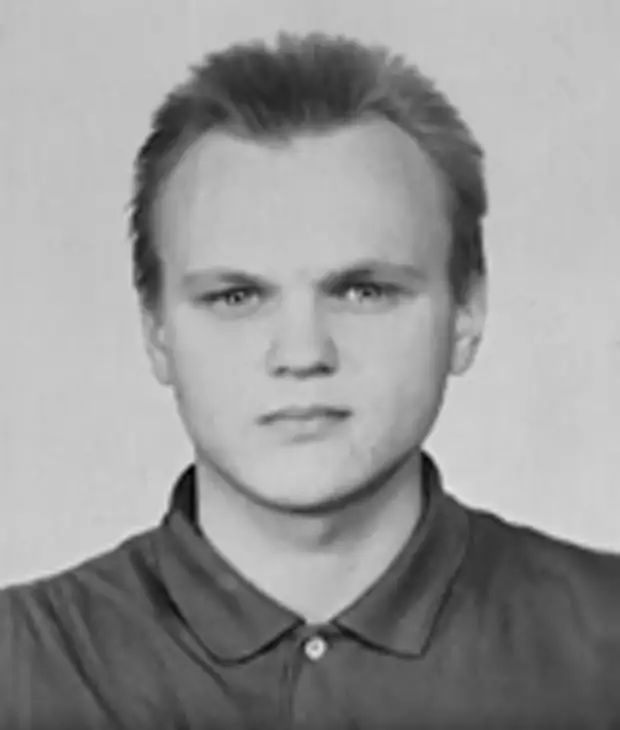 Серийный убийца — Максим Владимирович Петров ("Доктор Смерть").