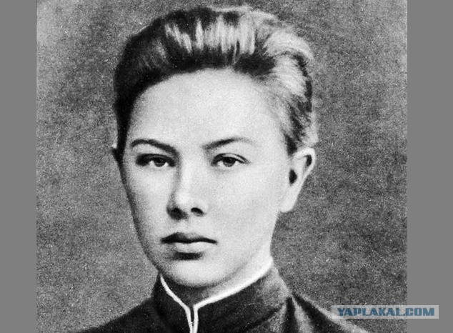 Страшные бабы и влюбленные в них гении