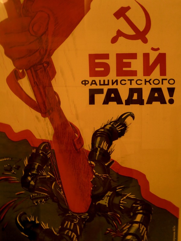 Город–заложник. Идет тяжелый штурм Мариуполя.