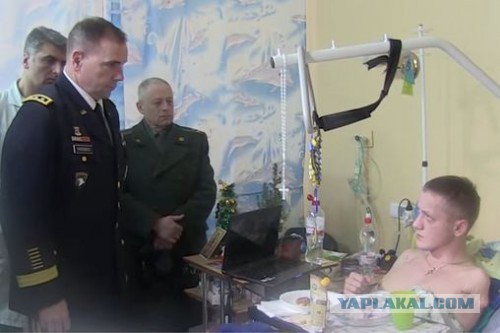 Украинский беспилотник атаковал село Александровское. Погибла 4х летняя девочка.