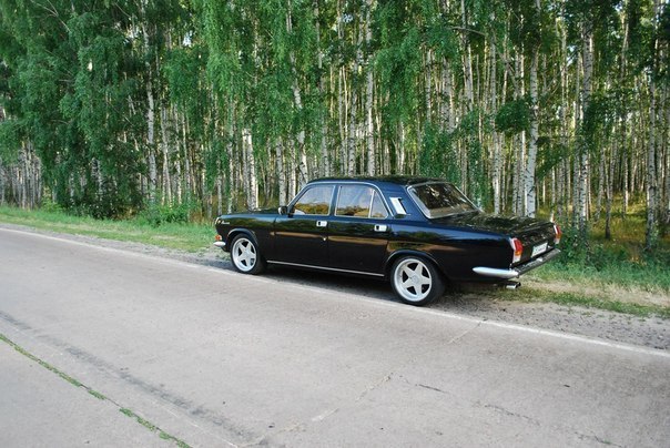 Минчанин сменил свой Peugeot 406на спецверсию