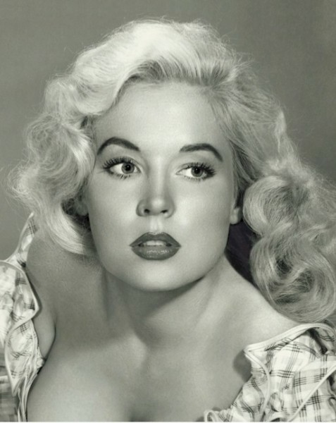 Betty Brosmer. Самое шикарное тело 50-х годов или как начинался Pin Up