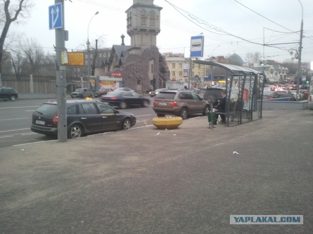 Баба на переходе