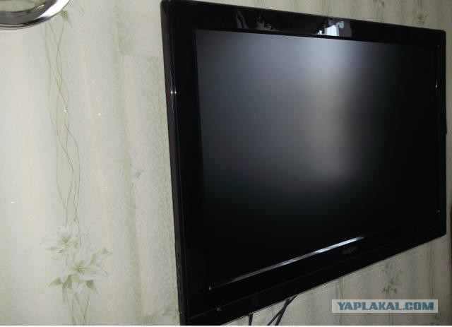 Рукожопство. Бюджетный кронштейн для телека.