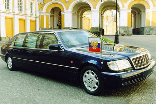 Игра на ЯПе: Угадай АВТО-9