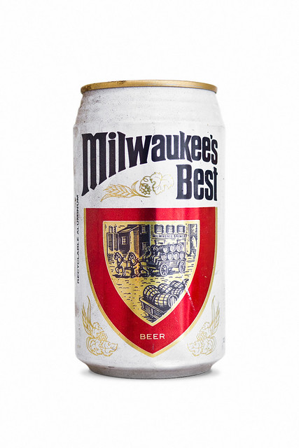 Better beer. Пиво Милуоки Бест в 90х. Пиво Milwaukee's best баночное. Old Milwaukee пиво. Milwaukee best пиво из 90х.