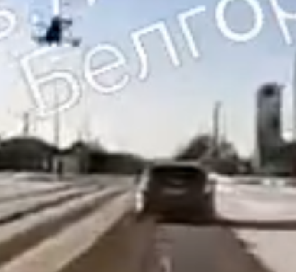 Сегодня дрон ВСУ  ударил по гражданской машине в Белгородской области.