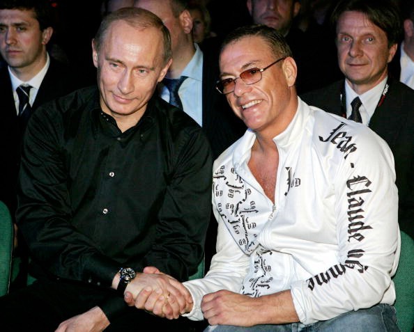 У Ван Дамма День Рождения!