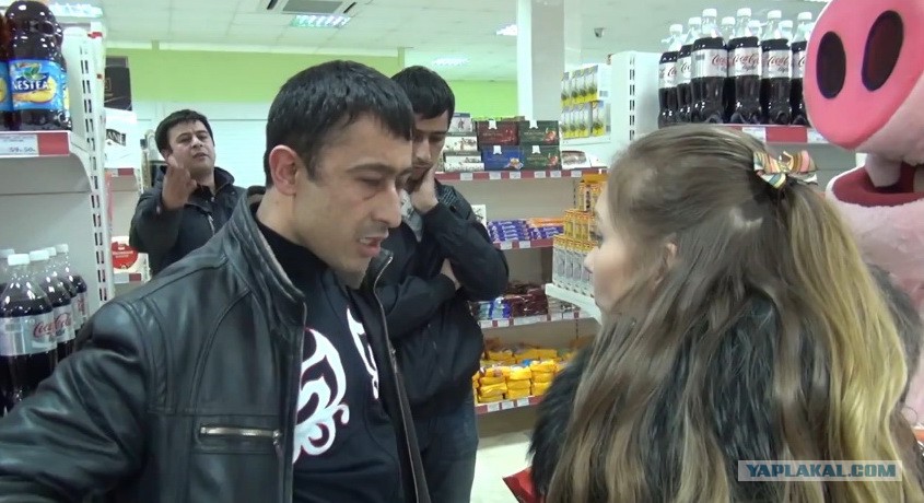 Англо таджикский словарь. Говорящий таджикский. Красавицы таджикистана 2020. Говорящий таджикский. Таджикский деревни парень.