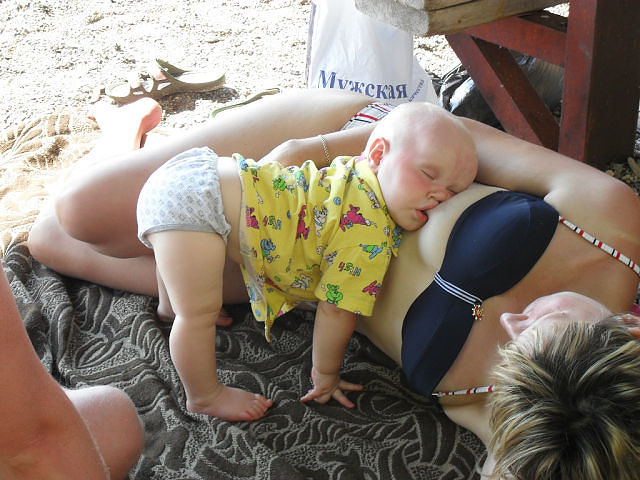 Хорошо устроился.