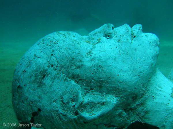 Подводная выставка скульптур (36 фото)
