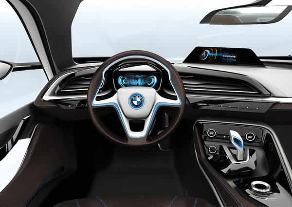 BMW представила модели i3 и i8