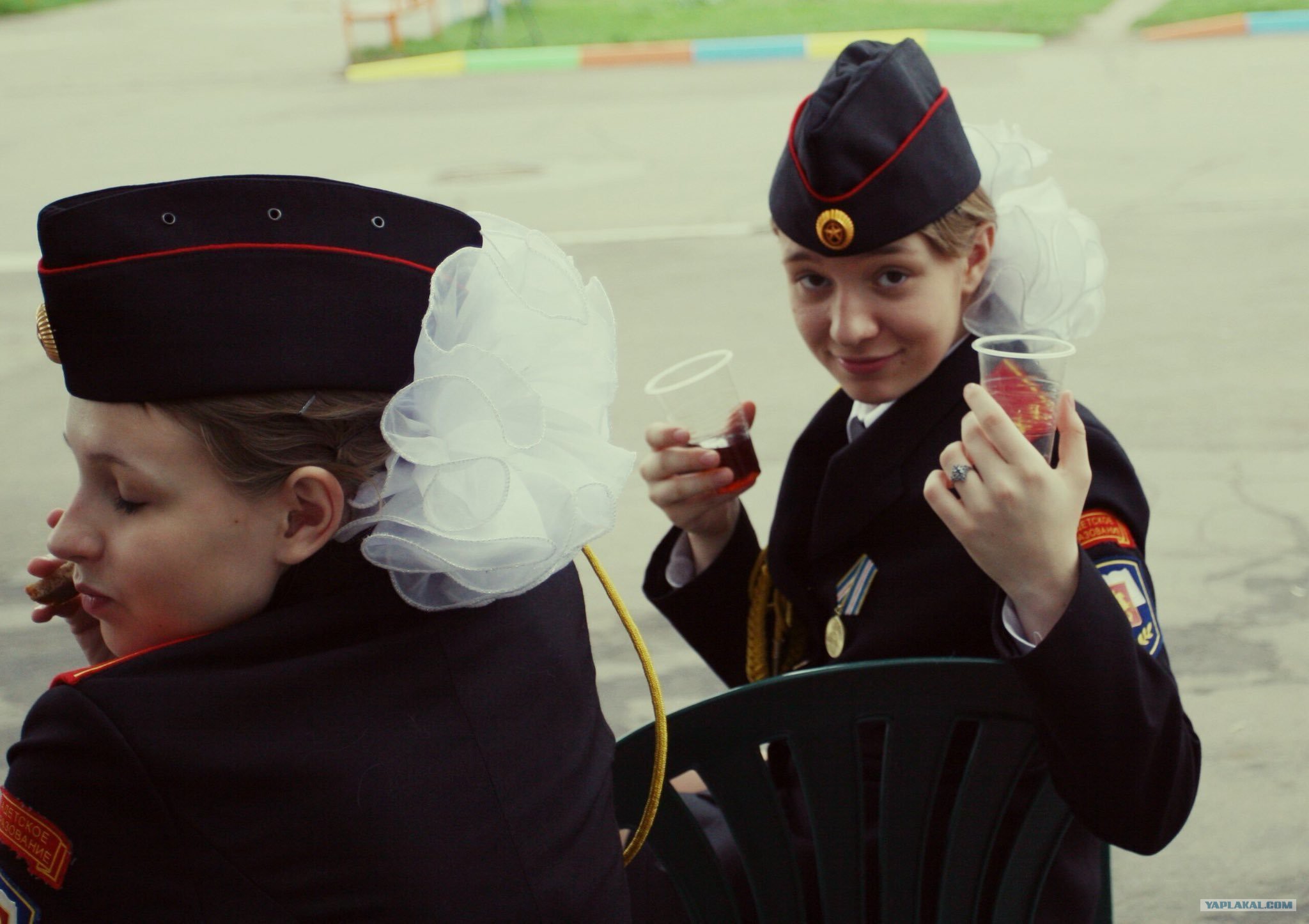 Кадетские классы для девочек в москве. Кадетское для девочек. Кадетская школа для девочек. Девушки кадеты. Школа кадетов для девочек.