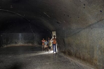 Одни уверены, что Египетские пирамиды построили инопланетяне, другие отрицают. Кто прав?