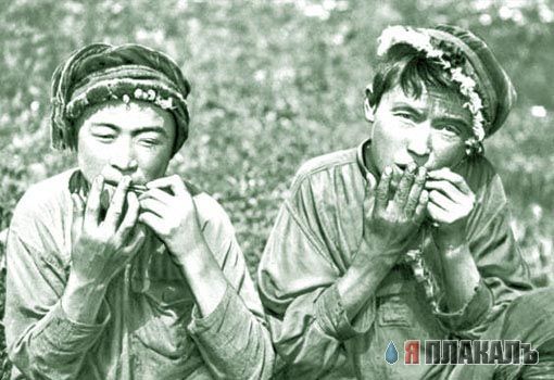 Битва Соффи и Эдуардо на картинках