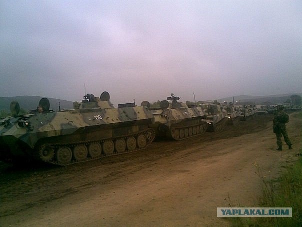 Боец ВСУ просит сослуживцев сдаться