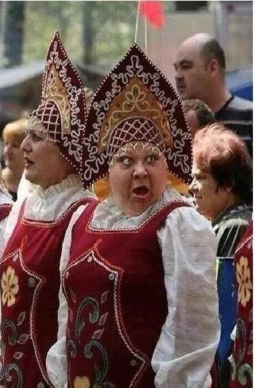чО там в тельавизоре показывают