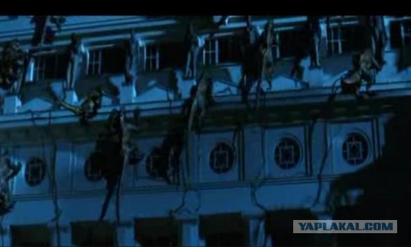 Необычная банда в Южной Африке терроризирует людей