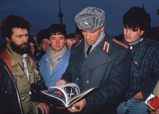 Наработался за неделю? Хватит! Отдохни, ностальгни!