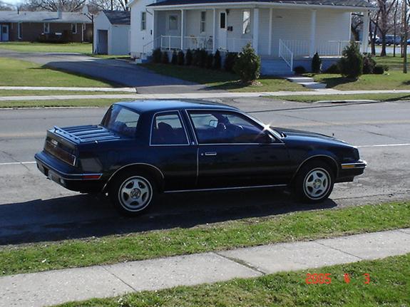 Ведущий сорвался, делая тест Ваз-2114.