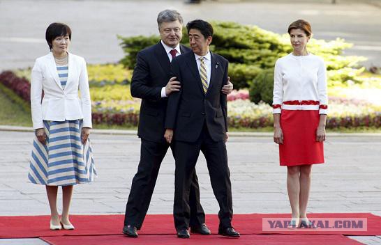 Порошенко: Япония пообещала упростить украинцам