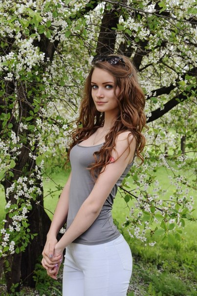 Девушки на улицах