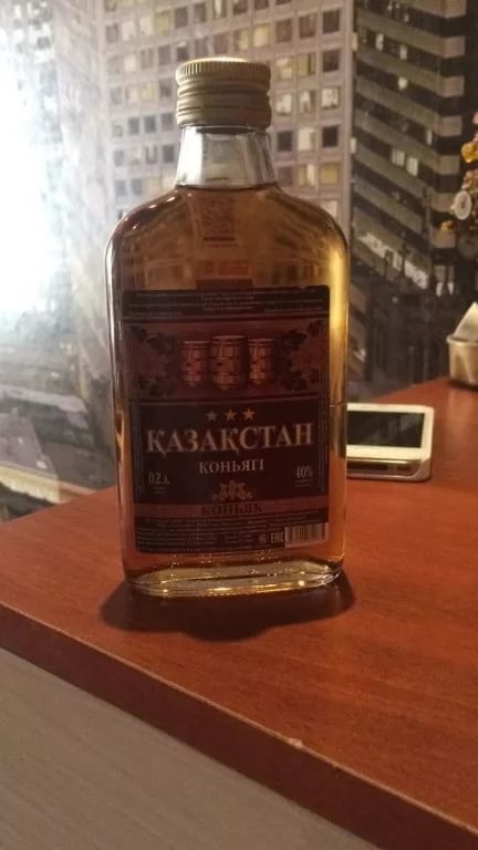 Что находится внутри паспортов у жителей разных стран