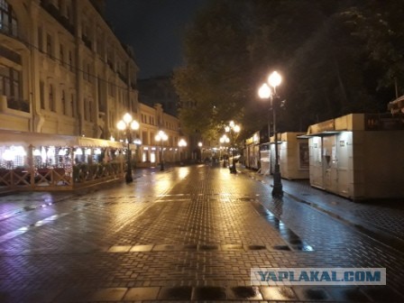 Жить в Москве- то, что за окном и каждый день
