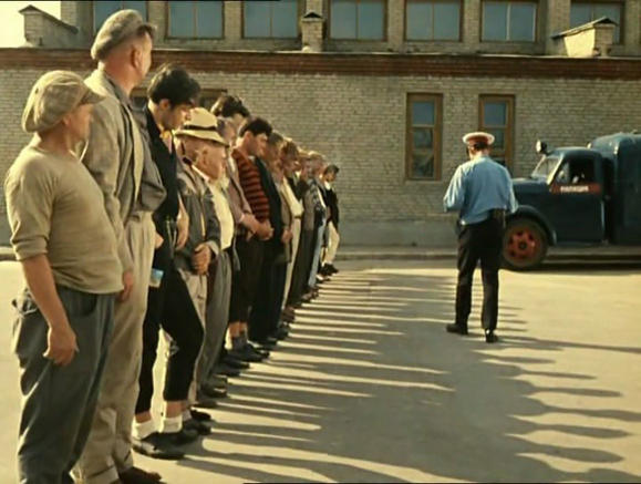Как Маша и ее друзья портят электрички...