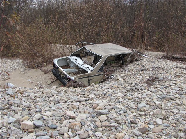90-ые... В Россию везут японские праворульки