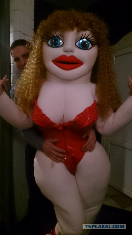 Женщина потратила сотни тысяч долларов, чтобы быть похожей на куклу Барби