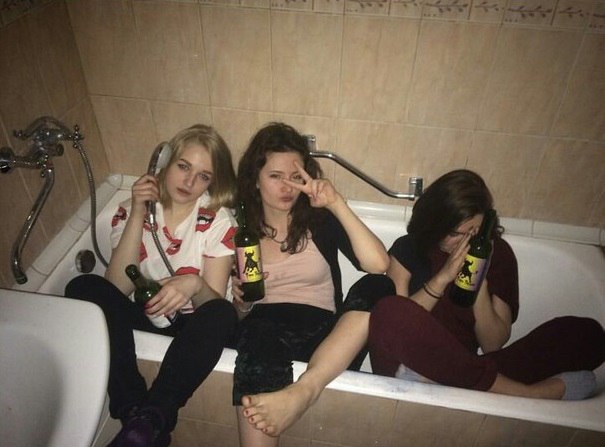 Ужасы и приколы из соцсетей 18+