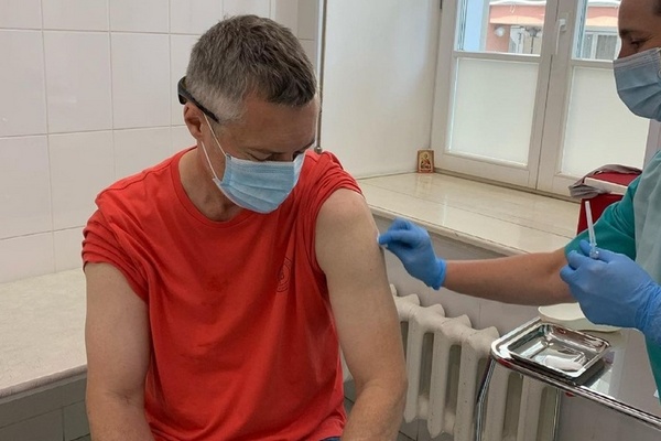 Сергей Миронов и Евгений Ройзман обсудили доступность жилья в Москве