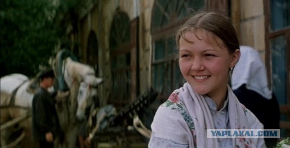 Марина Дюжева. Путь к успеху, неудачный брак и счастливый союз длиною в 40 лет. Как живёт актриса?
