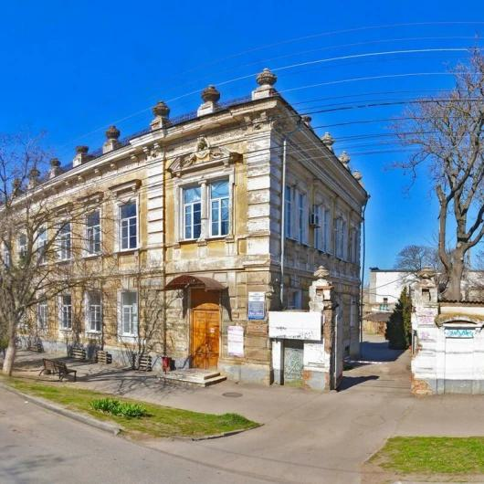 Власти убрали упоминание о репрессиях с мемориальной доски в Таганроге