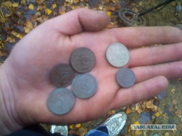 Искатели сокровищ на крымских пляжах