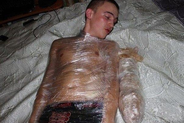 Ужасы и приколы из соцсетей 18+