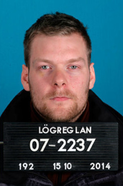 В Исландии грабитель сбежал из тюрьмы и улетел в Швецию на одном самолёте с премьер-министром