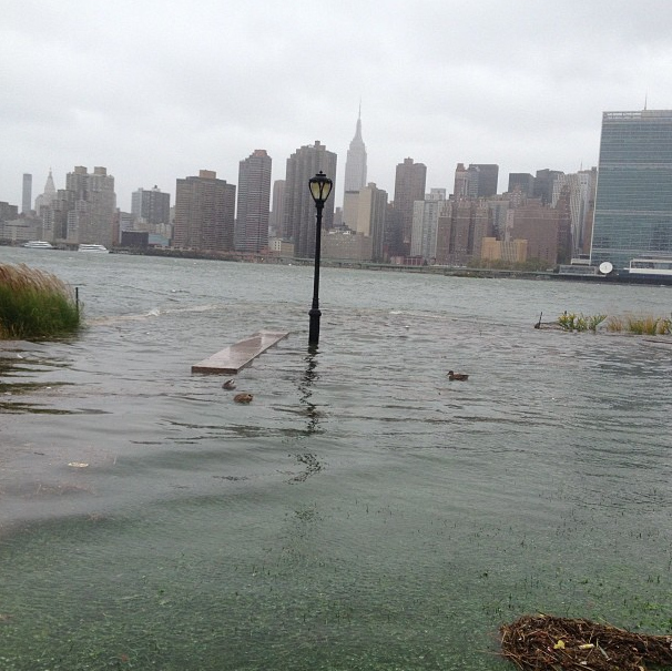 Ураган Сэнди. Конец Света начинается с США?