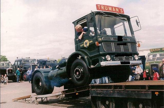 Игра на ЯПе: Угадай АВТО-2