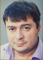 Просто объявление на столбе на остановке