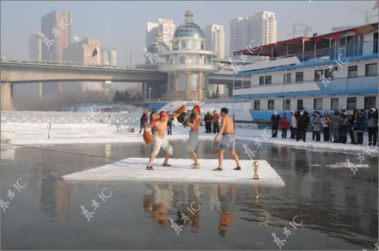 Мордобитие по-скользкому