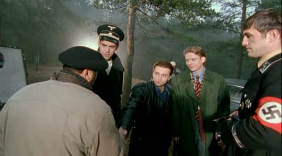 Оштрафованы за "Волка с Уолл-стрит"