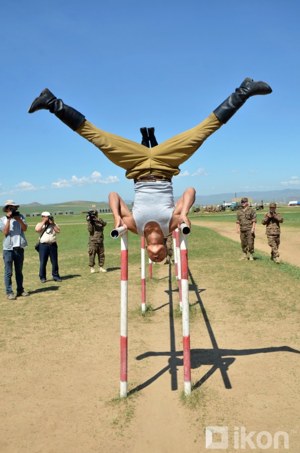 Как проходят сборы студентов военных кафедр в Монголии