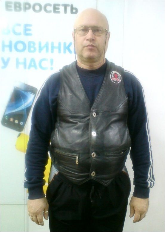 Тут дядя ищет себе супругу