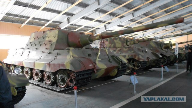 Немецкой военной техники пост.